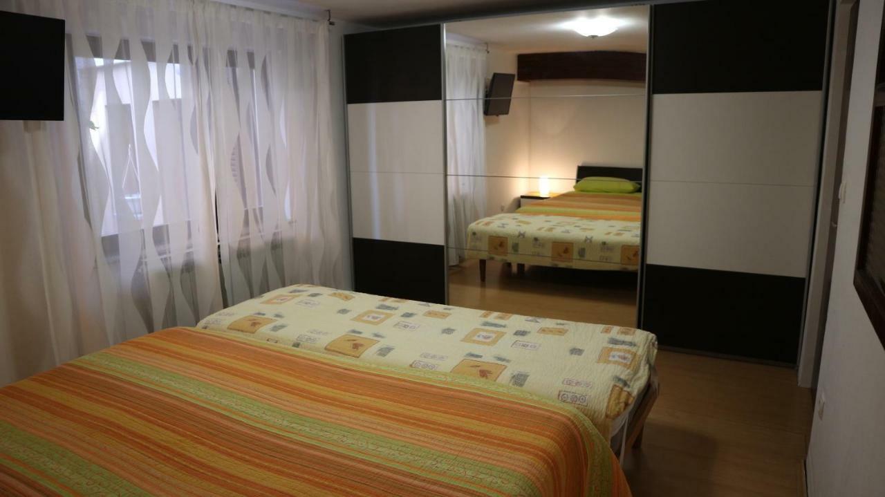 Apartments Komel Opatija Eksteriør billede